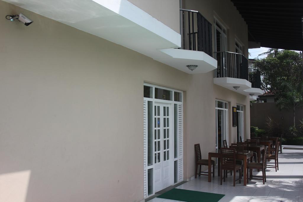 Grand 7 Hotel Thalawathugoda Talawatugoda Bagian luar foto