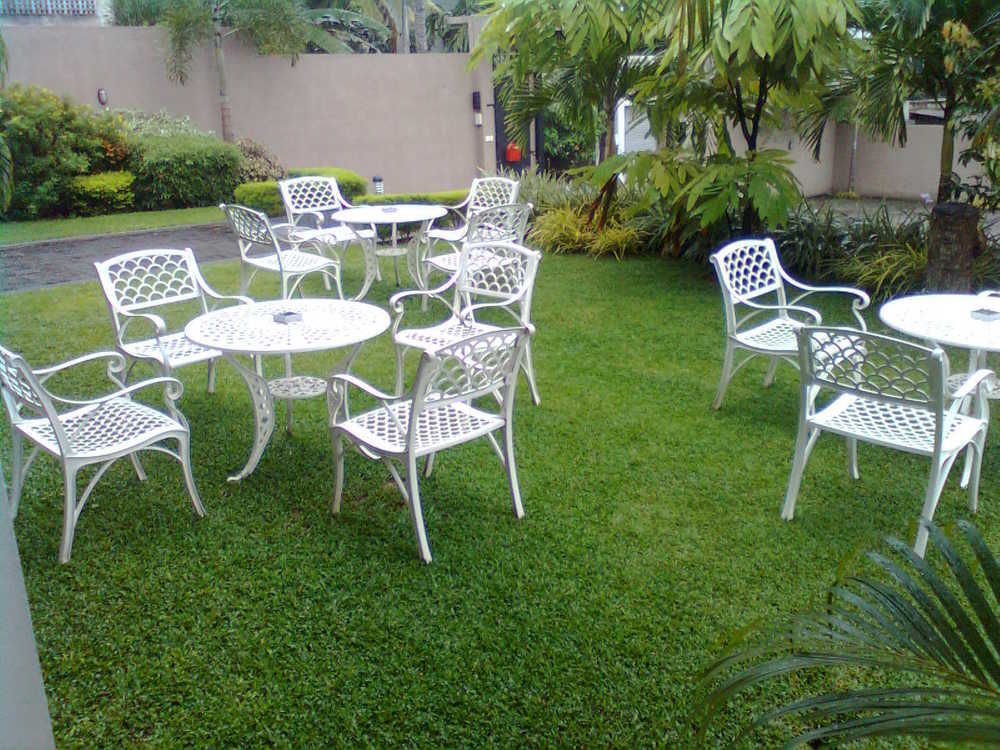 Grand 7 Hotel Thalawathugoda Talawatugoda Bagian luar foto