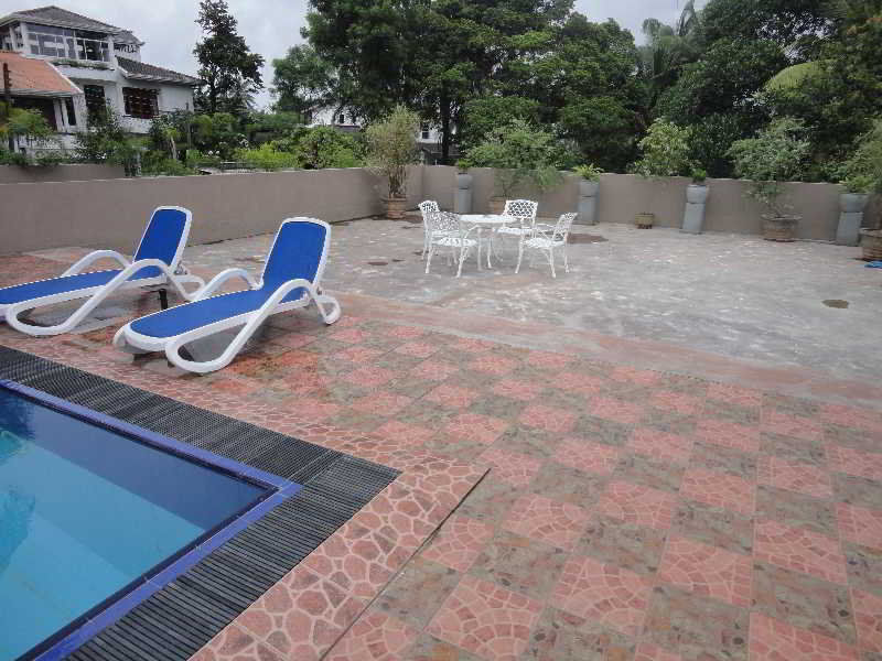 Grand 7 Hotel Thalawathugoda Talawatugoda Bagian luar foto